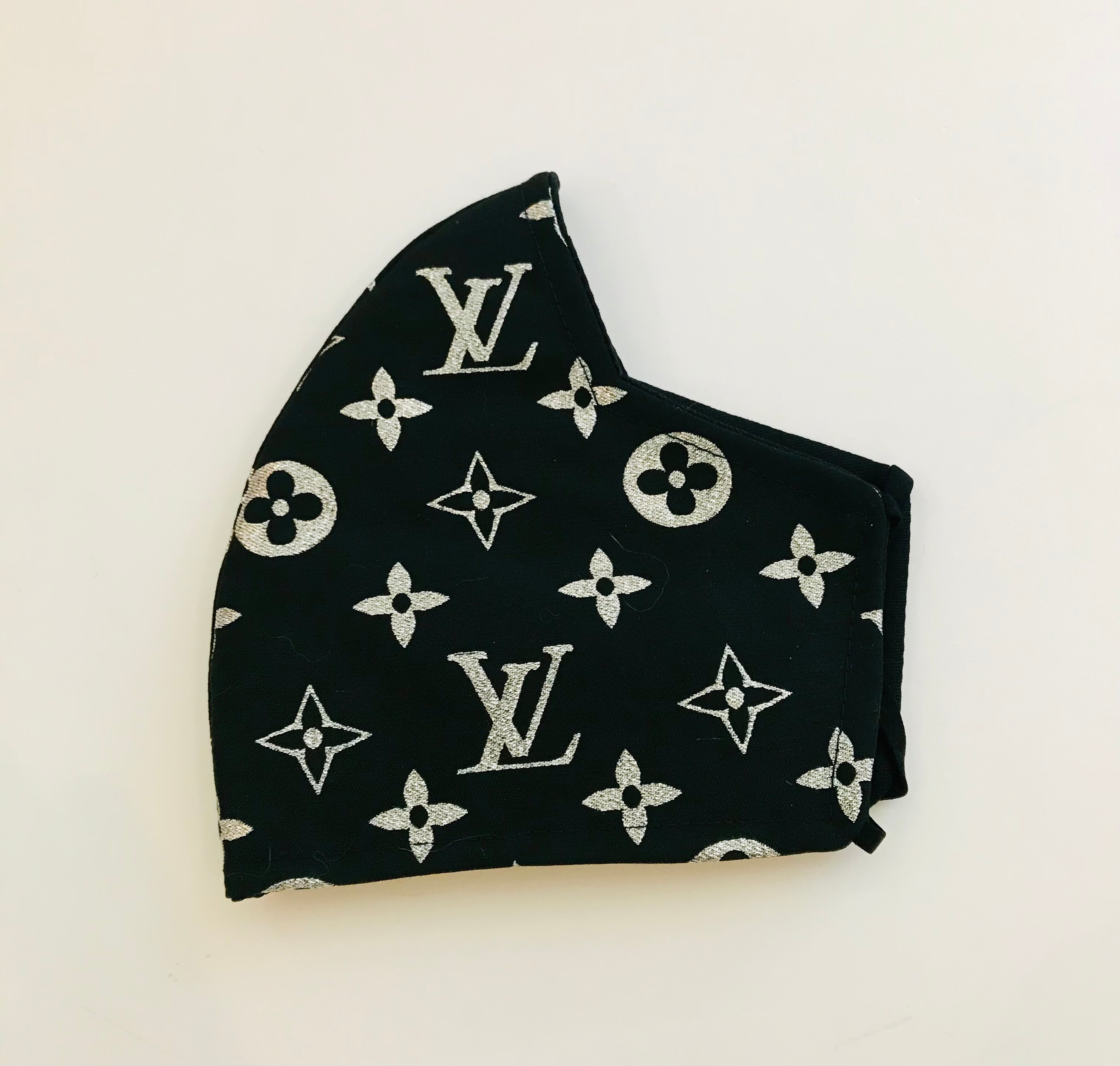 Knit Face Mask S00  Sport and Lifestyle  LOUIS VUITTON